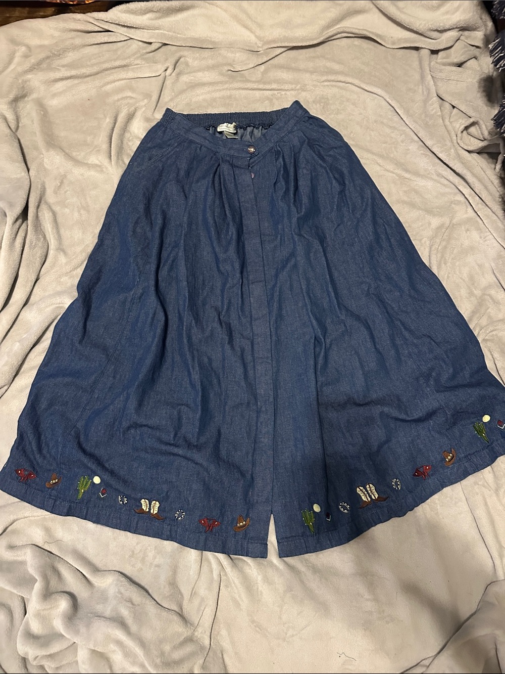 Vintage western embroidery maxi skirt